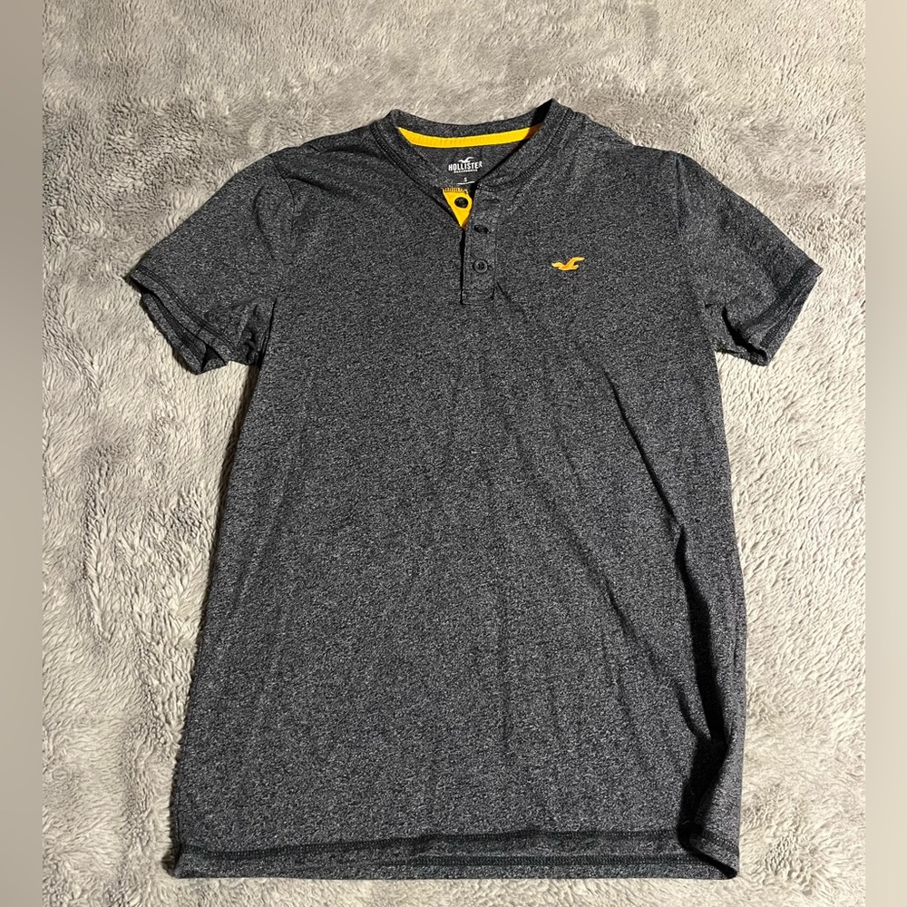 Hollister V-Neck Soft T